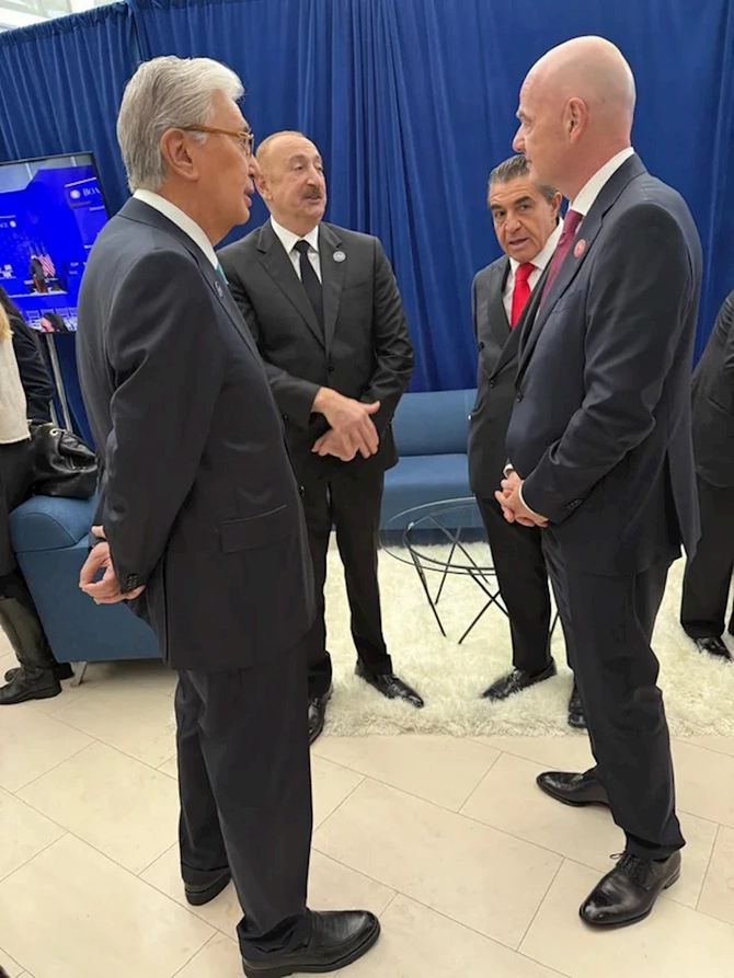 İlham Əliyev Vaşinqtonda bir sıra ölkələrin liderləri və məşhur şəxslərlə görüşüb — FOTOLAR