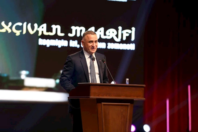 Veysəloğlunun sponsorluğu ilə çəkilən Naxçıvan Maarifi filmi təqdim olundu — FOTOLAR