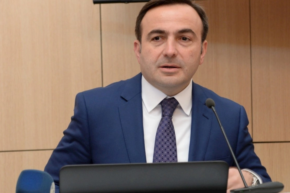 Bəxtiyar Aslanbəyli III Çarlz tərəfindən mükafata layiq görüldü