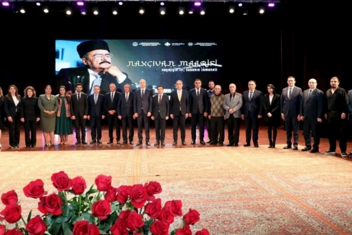 Veysəloğlunun sponsorluğu ilə çəkilən Naxçıvan Maarifi filmi təqdim olundu — FOTOLAR
