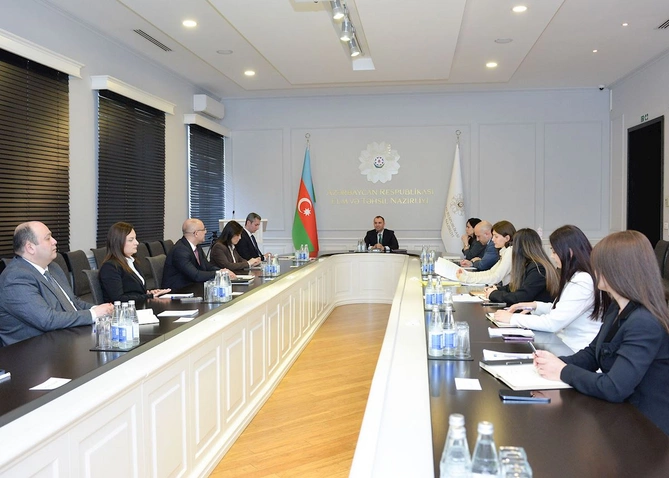 Peşə təhsilində yeni mərhələ: ixtisas təsnifatı yenilənir — FOTOLAR Peşə təhsilində yeni mərhələ: ixtisas təsnifatı yenilənir — FOTOLAR