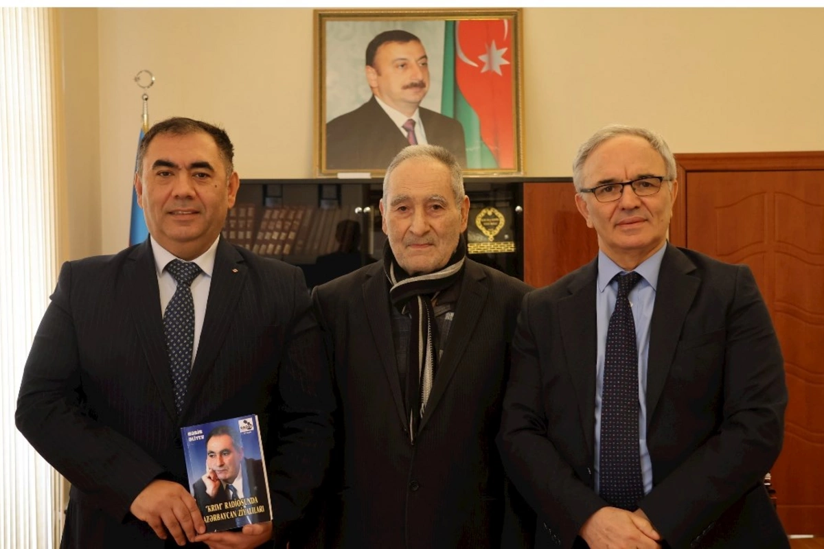 Veysəloğludan qocaman jurnalistə dəstək — FOTO