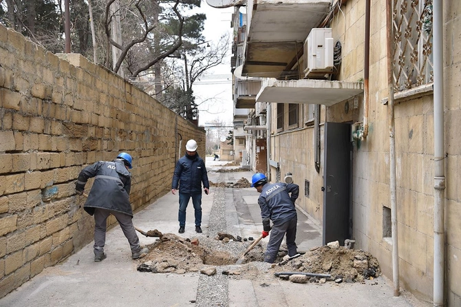 Bu küçədə 370 metr su xətti yenisi ilə əvəzləndi — VİDEO/FOTOLAR