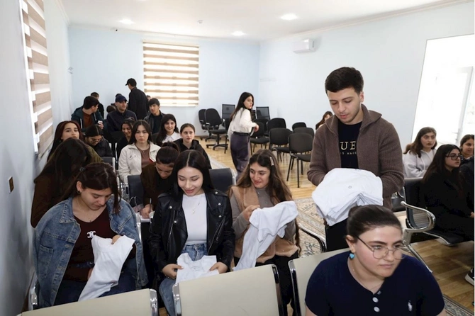 Gənclər Mərkəzi İsmayıllı rayonunda tədbir keçirdi — FOTOLAR Gənclər Mərkəzi İsmayıllı rayonunda tədbir keçirdi — FOTOLAR