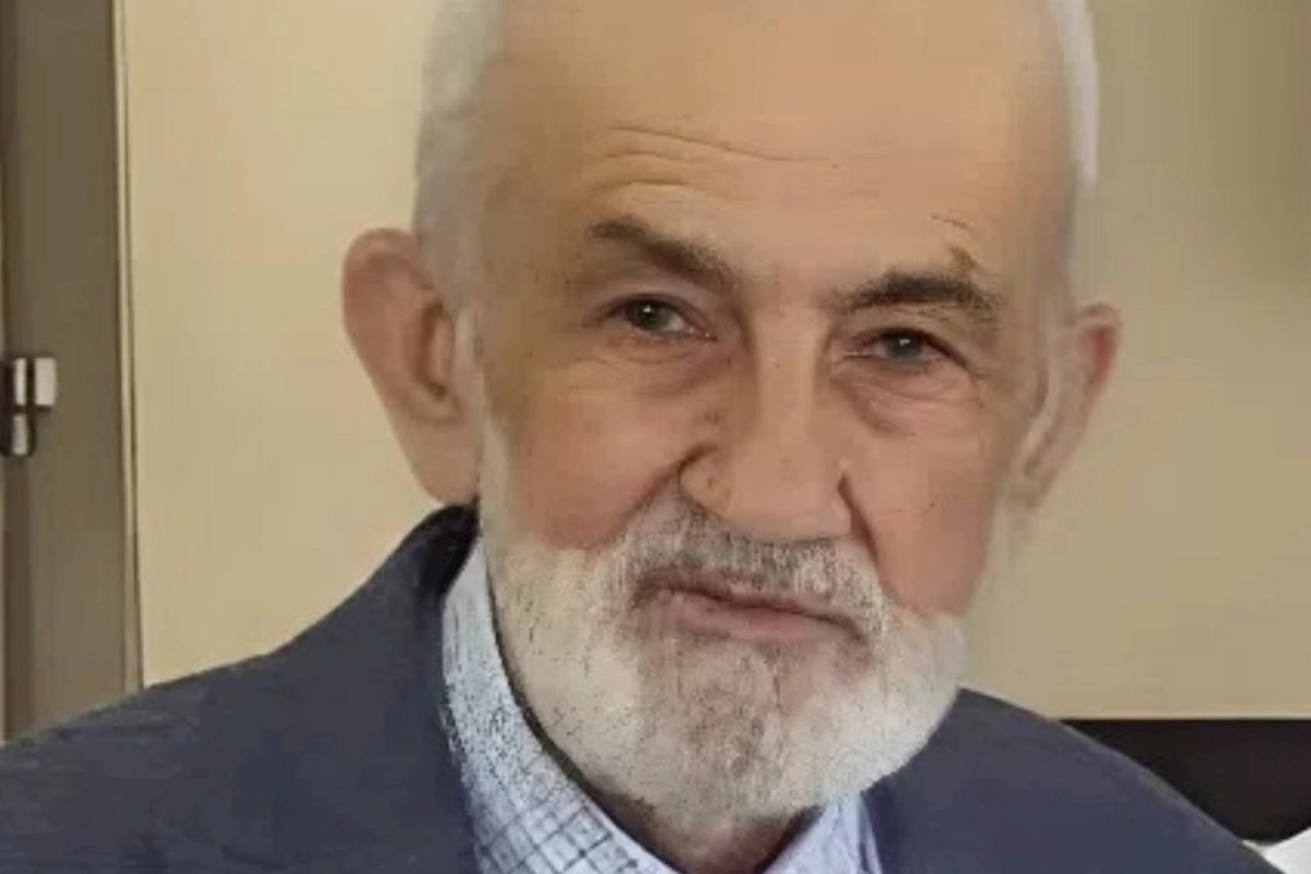 Tanınmış şair vəfat etdi
