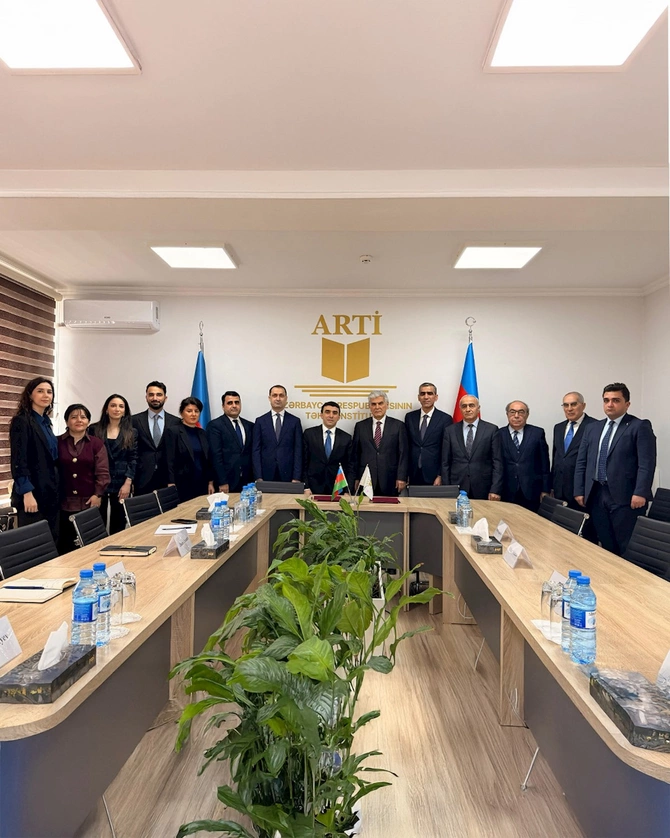 ARTİ və ADPU arasında əməkdaşlıq haqqında Memorandum imzalanıb — FOTOLAR