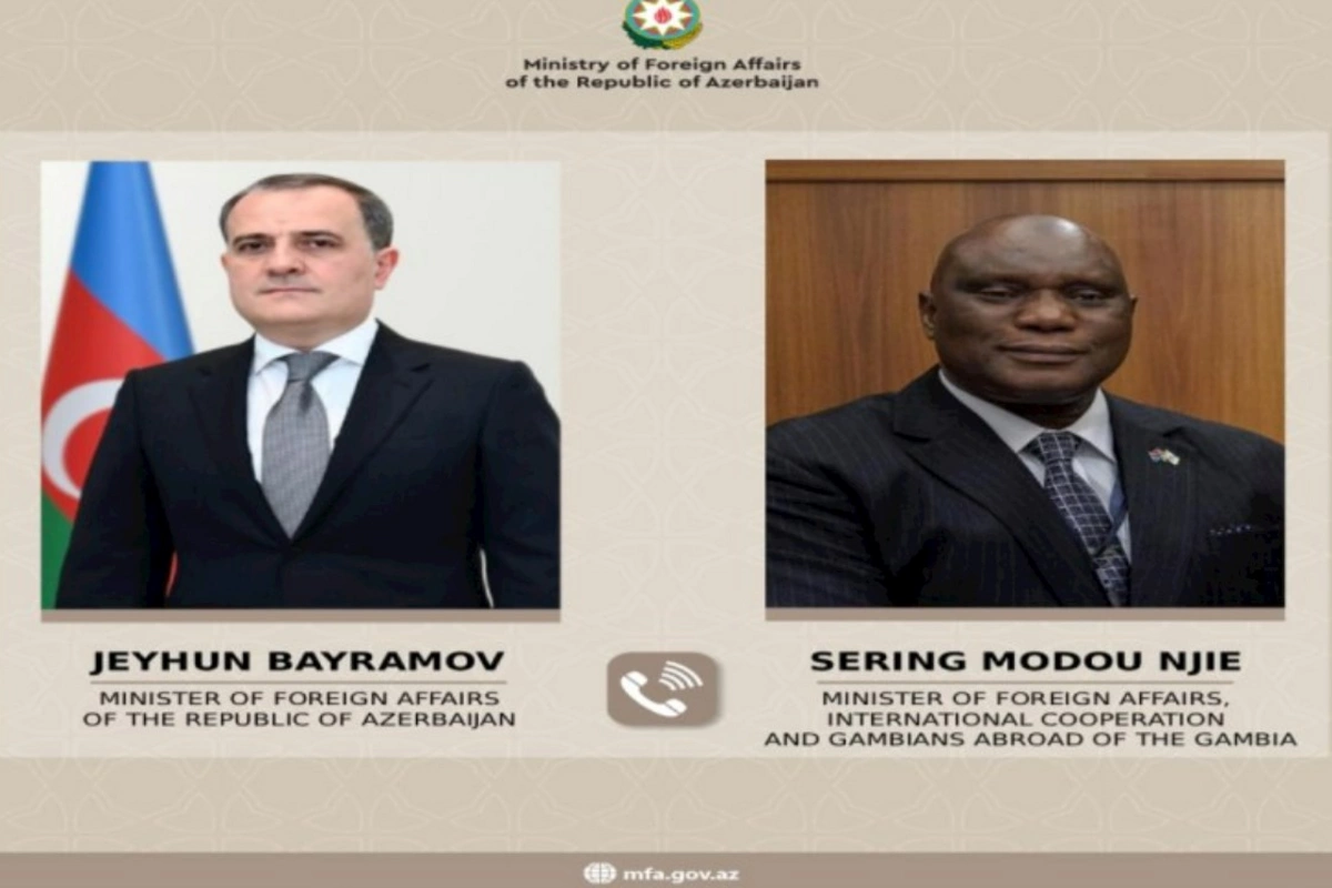 Ceyhun Bayramov qambiyalı həmkarı ilə telefon danışığı apardı