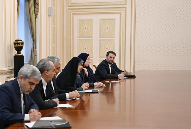 Prezident iranlı naziri qəbul etdi — FOTOLAR