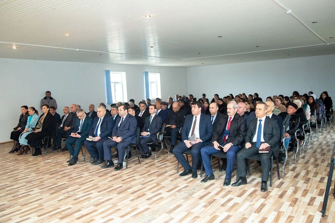 Rüstəm Xəlilov şəhər sakinləri ilə növbəti səyyar qəbul keçirdi — FOTOLAR