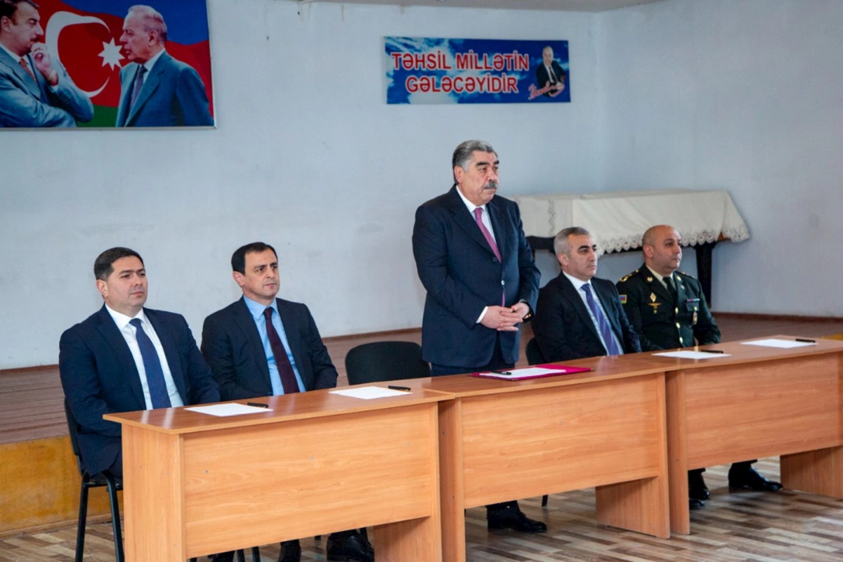 Rüstəm Xəlilov şəhər sakinləri ilə növbəti səyyar qəbul keçirdi — FOTOLAR