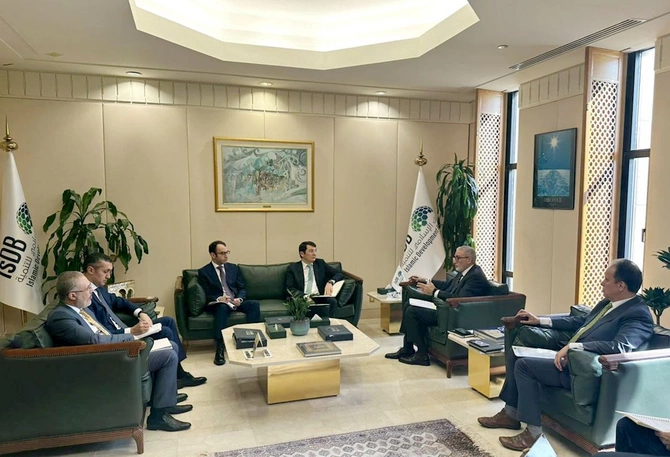 Məhəmməd Əl-Casir: IsDB Azərbaycanın uzunmüddətli inkişaf və artım hədəflərinə dəstəyində qətiyyətlidir — FOTOLAR (YENİLƏNİB)