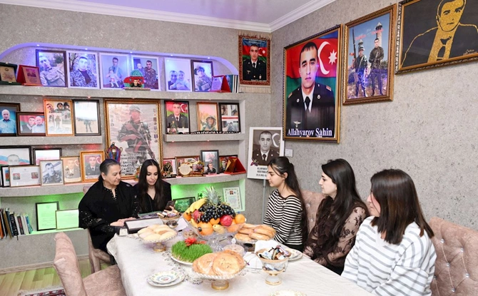 Leyla Əliyeva Vətən Müharibəsi Qəhrəmanı Şahin Allahyarovun ailəsini ziyarət etdi — FOTOLAR