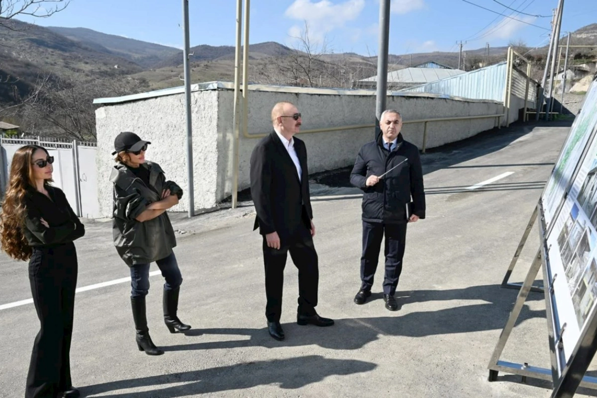 İlham Əliyev Xocalının Xanabad kəndində görülmüş işlərlə tanış olub — YENİLƏNİB