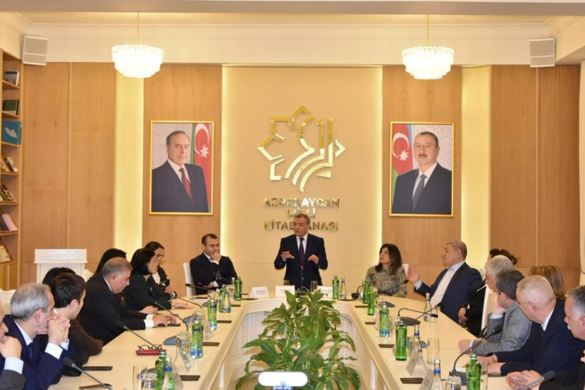 Milli Kitabxanada elmi konfrans keçirildi — FOTOLAR