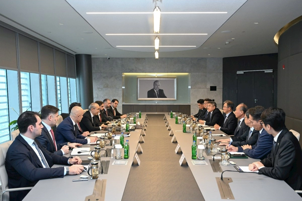 SOCAR-la “Samsung”un törəmə şirkəti arasında Anlaşma Memorandumu imzalanıb — FOTOLAR