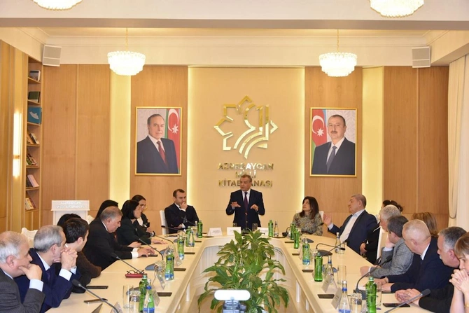 Milli Kitabxanada elmi konfrans keçirildi — FOTOLAR Milli Kitabxanada elmi konfrans keçirildi — FOTOLAR
