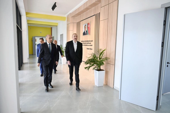 Prezident Lənkəran Dövlət Peşə Təhsil Mərkəzinin açılışında iştirak etdi — FOTOLAR