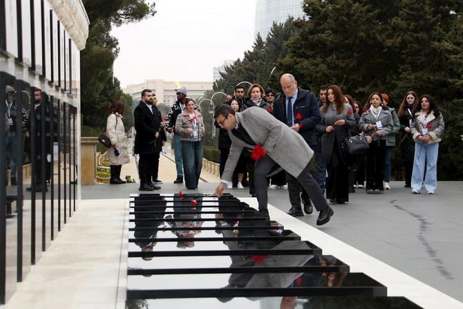 XVII Beynəlxalq Multikulturalizm Məktəbinə start verildi — FOTOLAR XVII Beynəlxalq Multikulturalizm Məktəbinə start verildi — FOTOLAR