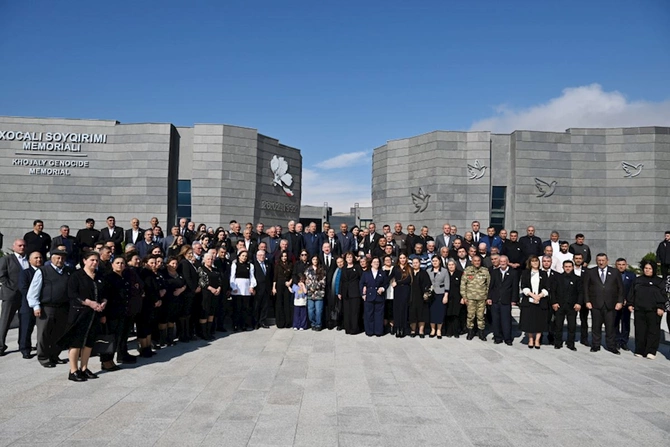 Prezident və birinci xanım Xocalı Soyqırımı Memorialının açılışında iştirak etdi — FOTOLAR (YENİLƏNİB)