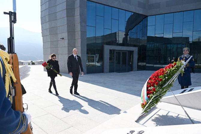 Prezident və birinci xanım Xocalı Soyqırımı Memorialının açılışında iştirak etdi — FOTOLAR (YENİLƏNİB)