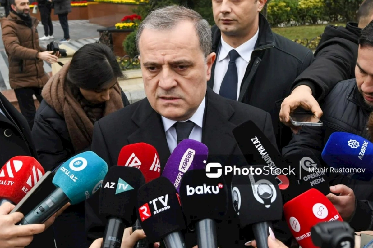 Ceyhun Bayramov: AZAL təyyarəsi məsələsi ilə bağlı mövqeyimiz birmənalıdır