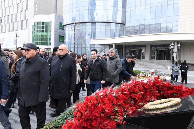 Dövlət Komitəsində Xocalı soyqırımının 34-cü ildönümü ilə əlaqədar tədbir keçirilib — FOTOLAR