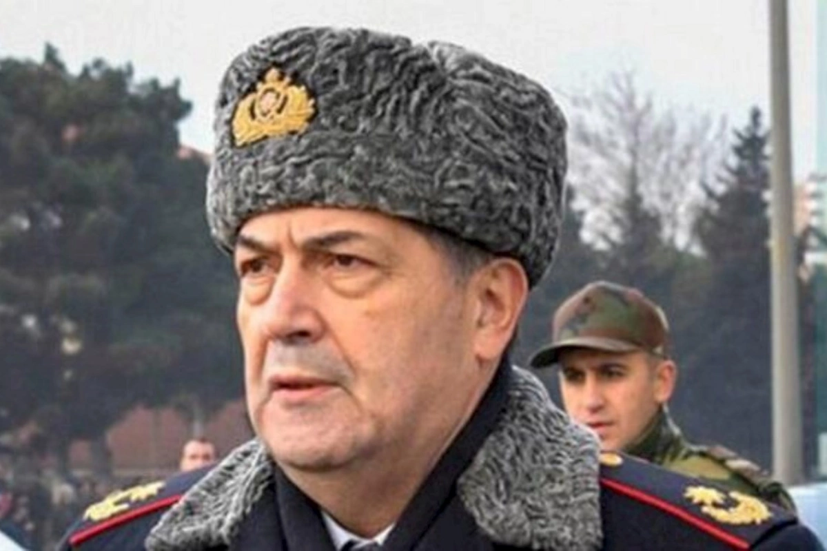 General işdən getmək üçün raport yazdı — SƏBƏB
