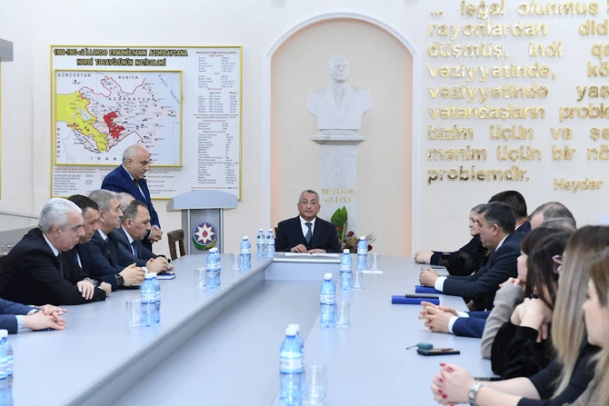 Dövlət Komitəsində Xocalı soyqırımının 34-cü ildönümü ilə əlaqədar tədbir keçirilib — FOTOLAR