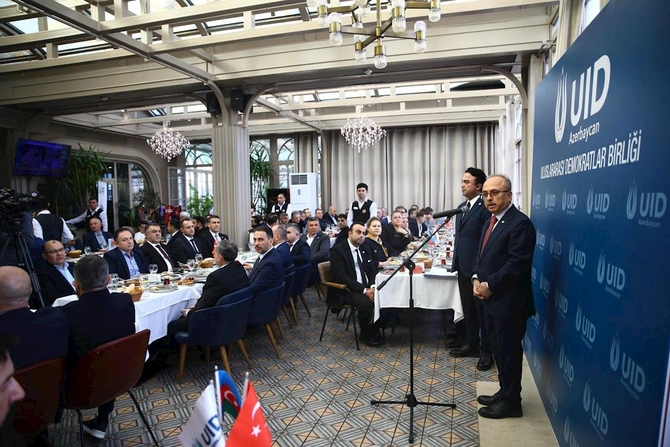UİD Azərbaycan tərəfindən səhər yeməyi proqramı təşkil olunub — FOTOLAR UİD Azərbaycan tərəfindən səhər yeməyi proqramı təşkil olunub — FOTOLAR