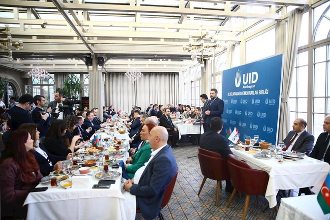 UİD Azərbaycan tərəfindən səhər yeməyi proqramı təşkil olunub — FOTOLAR UİD Azərbaycan tərəfindən səhər yeməyi proqramı təşkil olunub — FOTOLAR