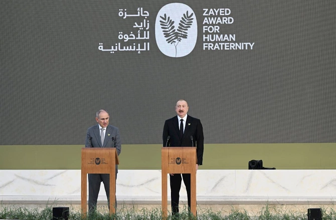 İlham Əliyevə Zayed İnsan Qardaşlığı Mükafatı təqdim olunub — FOTOLAR (YENİLƏNİB)
