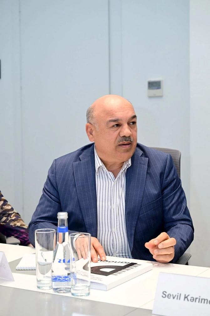 Mədəniyyət Nazirliyində attestasiya məsələlərinə dair iclas keçirilib — FOTOLAR