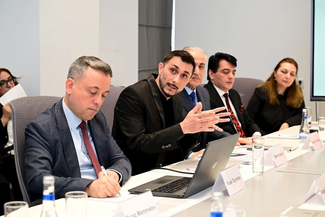 Mədəniyyət Nazirliyində attestasiya məsələlərinə dair iclas keçirilib — FOTOLAR