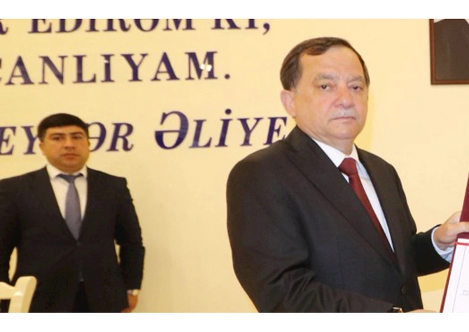 Məmur bu qəzaya görə vəzifəsini itirdi — VİDEO/FOTOLAR Məmur bu qəzaya görə vəzifəsini itirdi — VİDEO/FOTOLAR