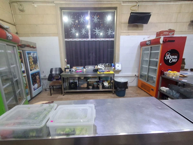 Aqşin Fatehin restoranında saxta alkoqollu içkilər aşkarlandı — FOTOLAR