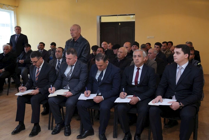 Hacıqabulun İkinci Udullu kəndində növbəti səyyar qəbul-görüş keçirildi — FOTOLAR