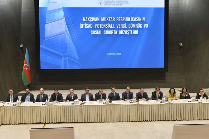 Naxçıvanın iqtisadi potensialı və tətbiq edilən güzəştlərlə bağlı tədbir keçirilib —FOTOLAR