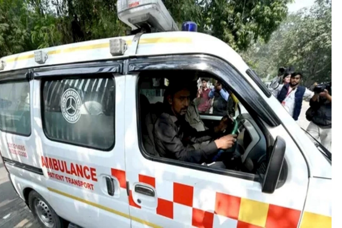 Hindistanda attraksion çöküb: ölən və yaralananlar var