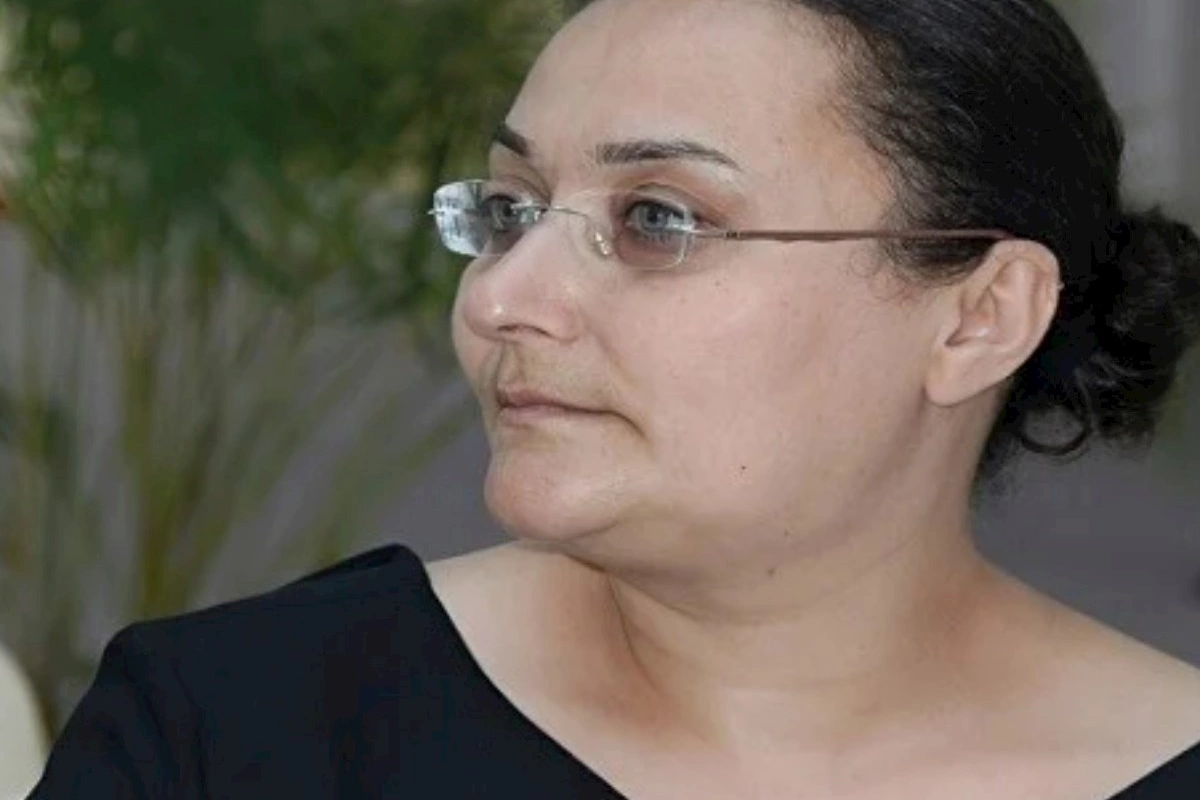 Tanınmış jurnalist ağır əməliyyat keçirdi — Son durumu açıqlandı