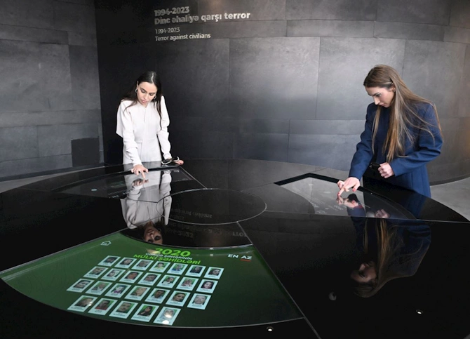 Leyla Əliyeva və Alyona Əliyeva Gəncə Memorial Kompleksində — FOTOLAR