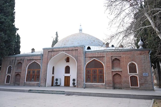 Gəncənin Şah Abbas məscidini ziyarət — FOTOLAR