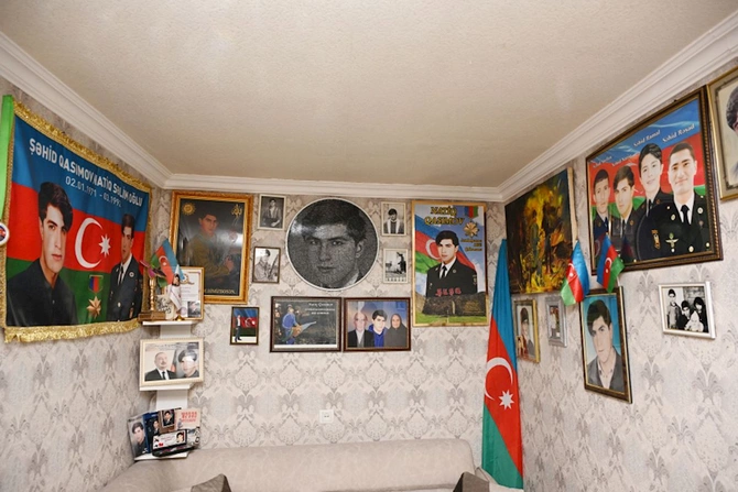 Leyla Əliyeva və Alyona Əliyeva Gəncə Memorial Kompleksində — FOTOLAR