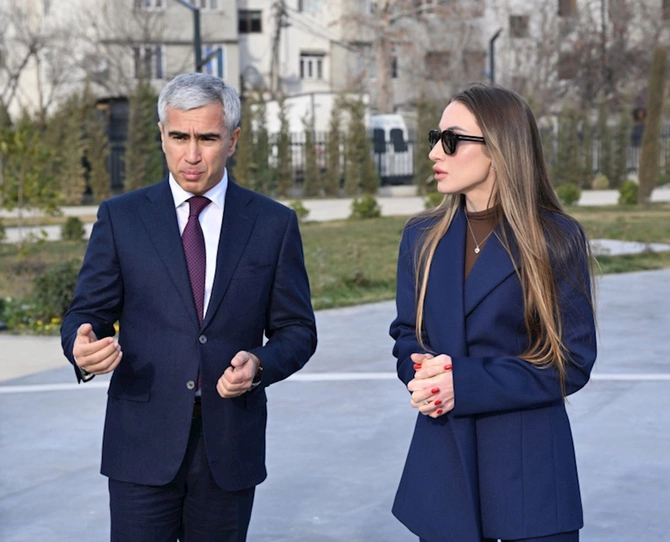 Leyla Əliyeva və Alyona Əliyeva Gəncə Memorial Kompleksində — FOTOLAR