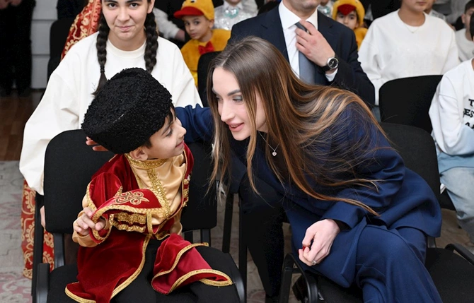 Leyla Əliyeva və Alyona Əliyeva Gəncədə uşaq evində olublar — FOTOLAR