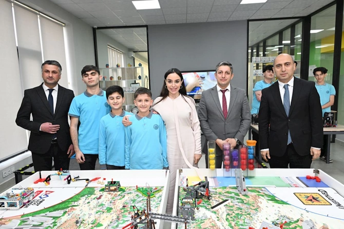 Alyona Əliyeva 50 uşağa velosiped hədiyyə etdi — FOTOLAR