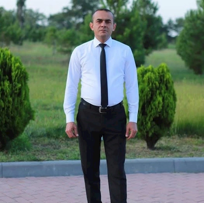 Nazir Mərkəz direktorunu rəis əvəzi təyin etdi — FOTO Nazir Mərkəz direktorunu rəis əvəzi təyin etdi — FOTO