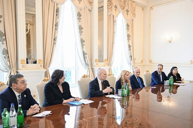 Prezident daha bir qəbul keçirdi — FOTOLAR Prezident daha bir qəbul keçirdi — FOTOLAR