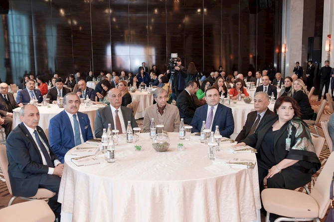bp və TLM yeni layihə təqdim etdi —“Parlaq rənglərin işığında” bp və TLM yeni layihə təqdim etdi —“Parlaq rənglərin işığında”