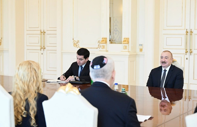 Prezident daha bir qəbul keçirdi — FOTOLAR Prezident daha bir qəbul keçirdi — FOTOLAR
