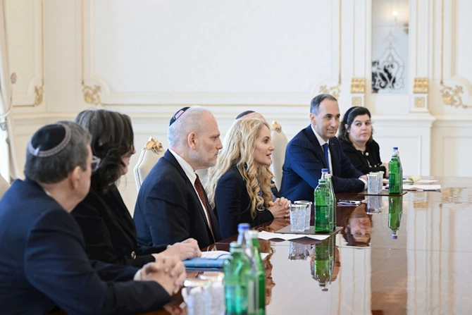 Prezident daha bir qəbul keçirdi — FOTOLAR Prezident daha bir qəbul keçirdi — FOTOLAR